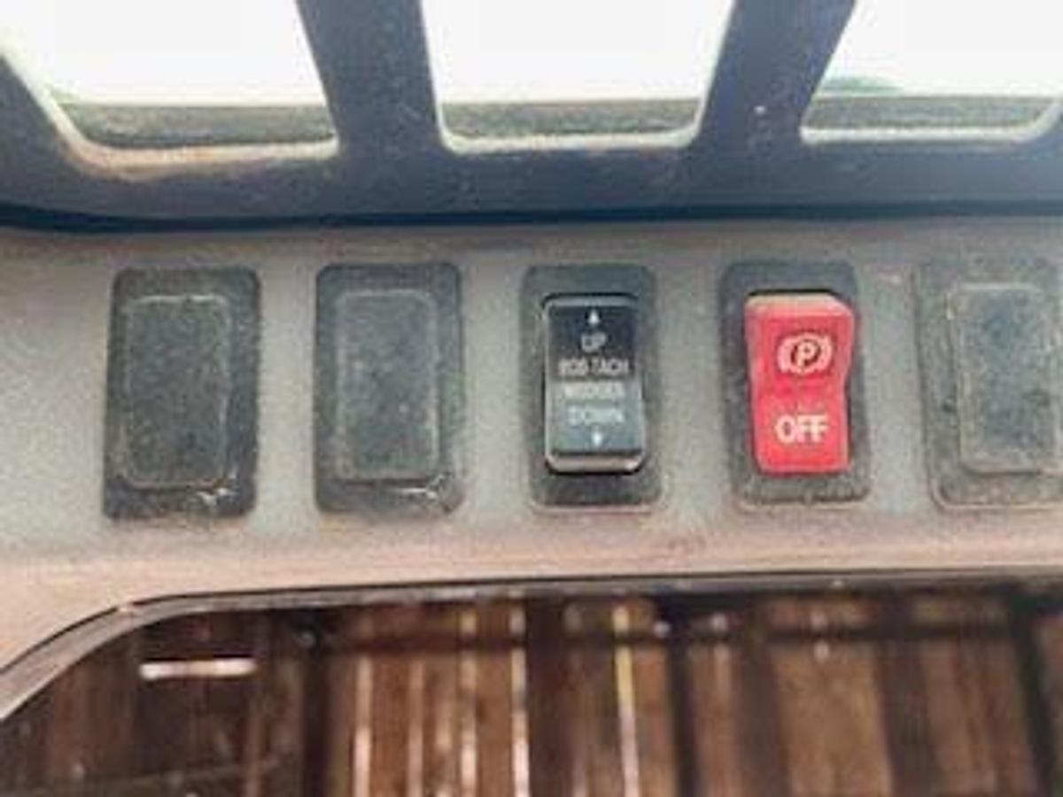 Used 2005 Bobcat S160