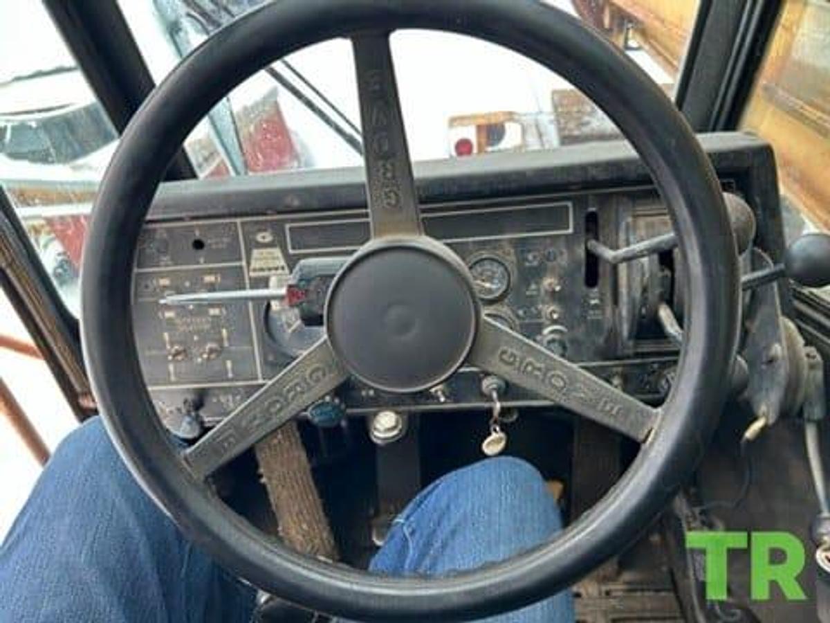 Used 1986 Grove RT422 Crane