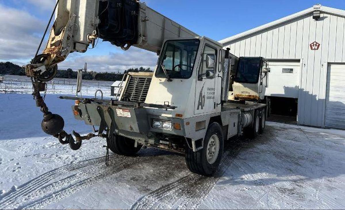 Used 1999 TEREX T340