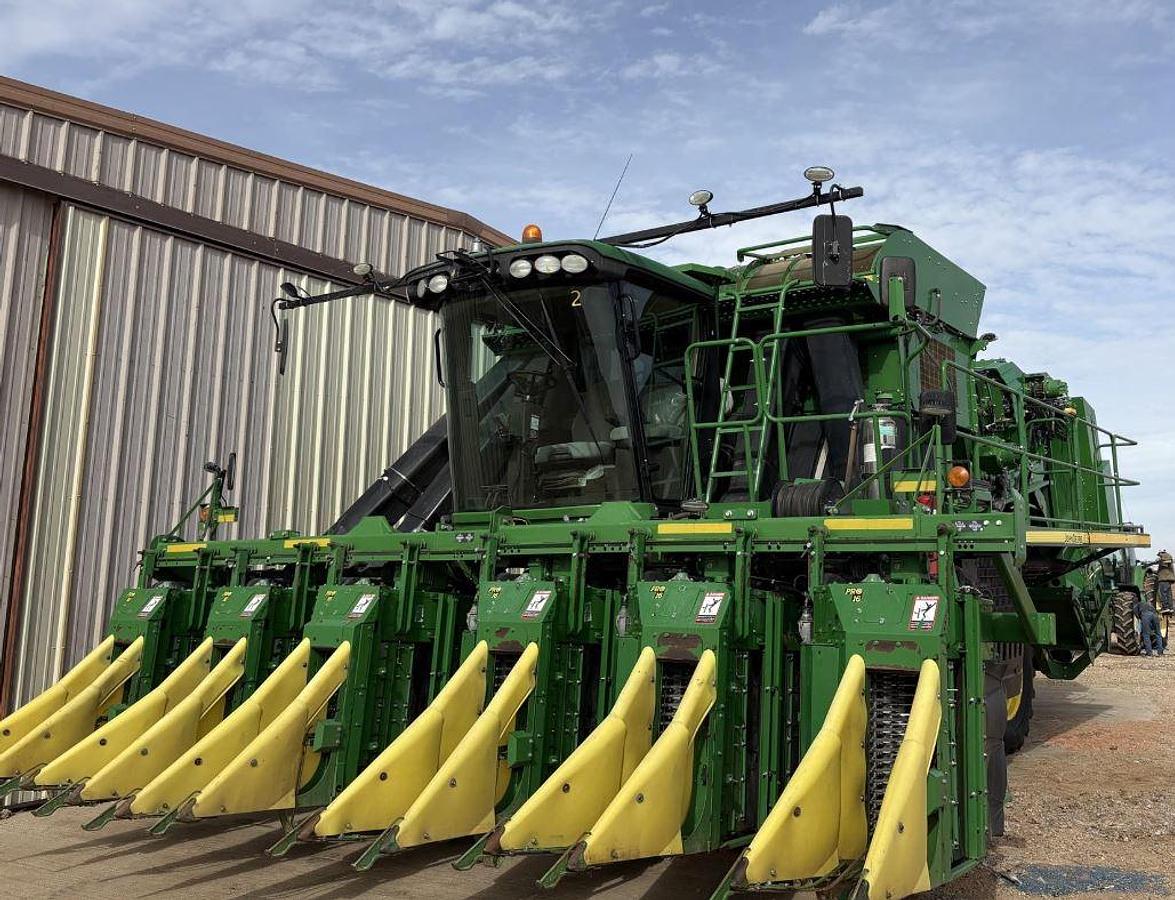 Used 2019 John Deere CP690 Cotton Picker