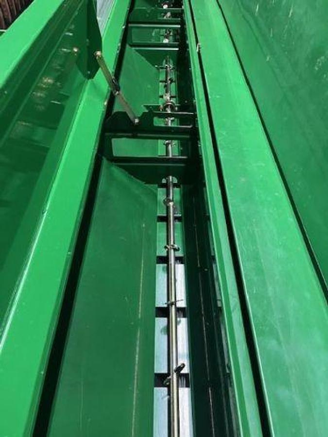 Used 2021 GREAT PLAINS NTS2611 Grass Seeder