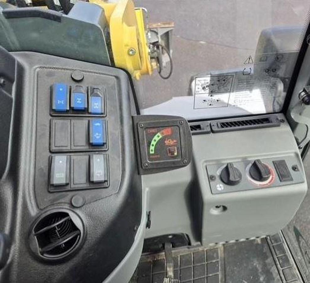 Used 2024 WACKER NEUSON 8085T Wheel Loader