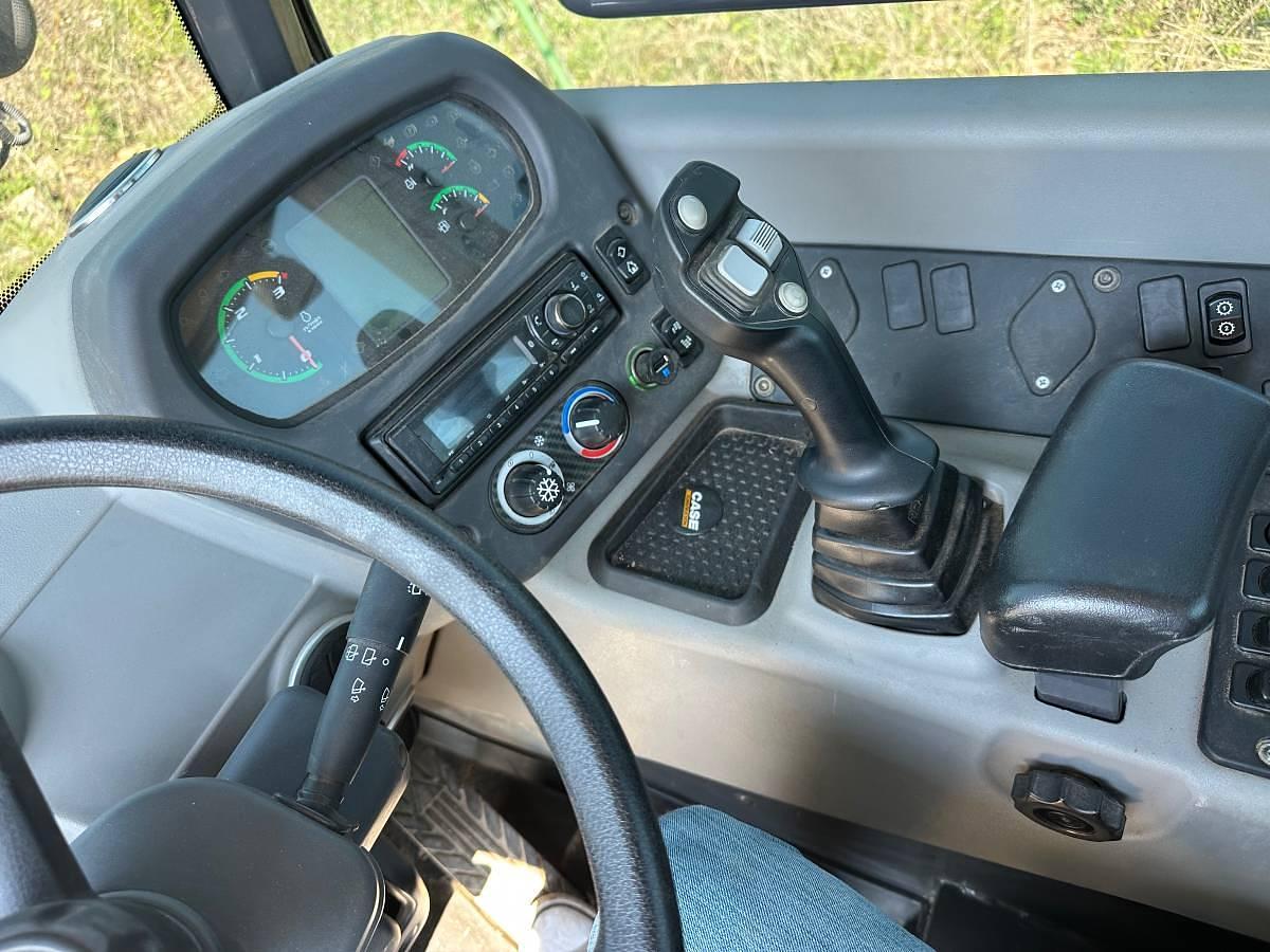 Used 2021 Case 221f Loader With Factory Bucket