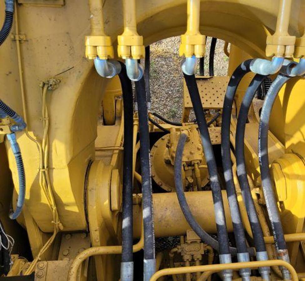 Used 2000 KOMATSU PC 1800-6