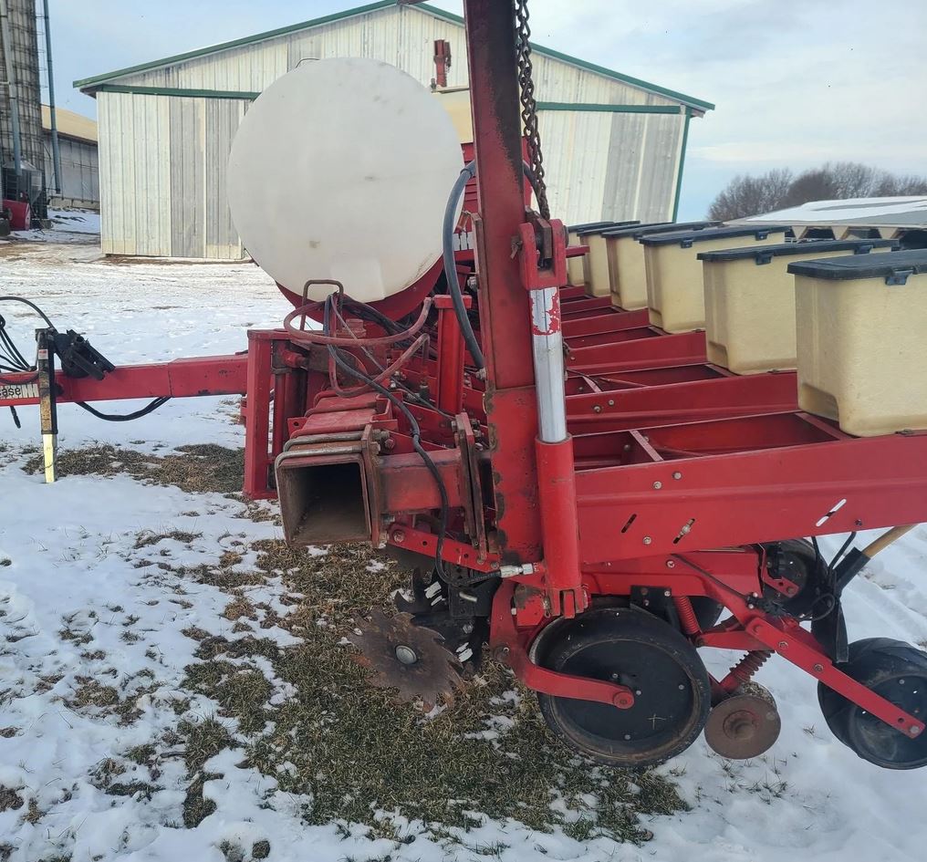 Used 1993 CASE IH 900 Planter
