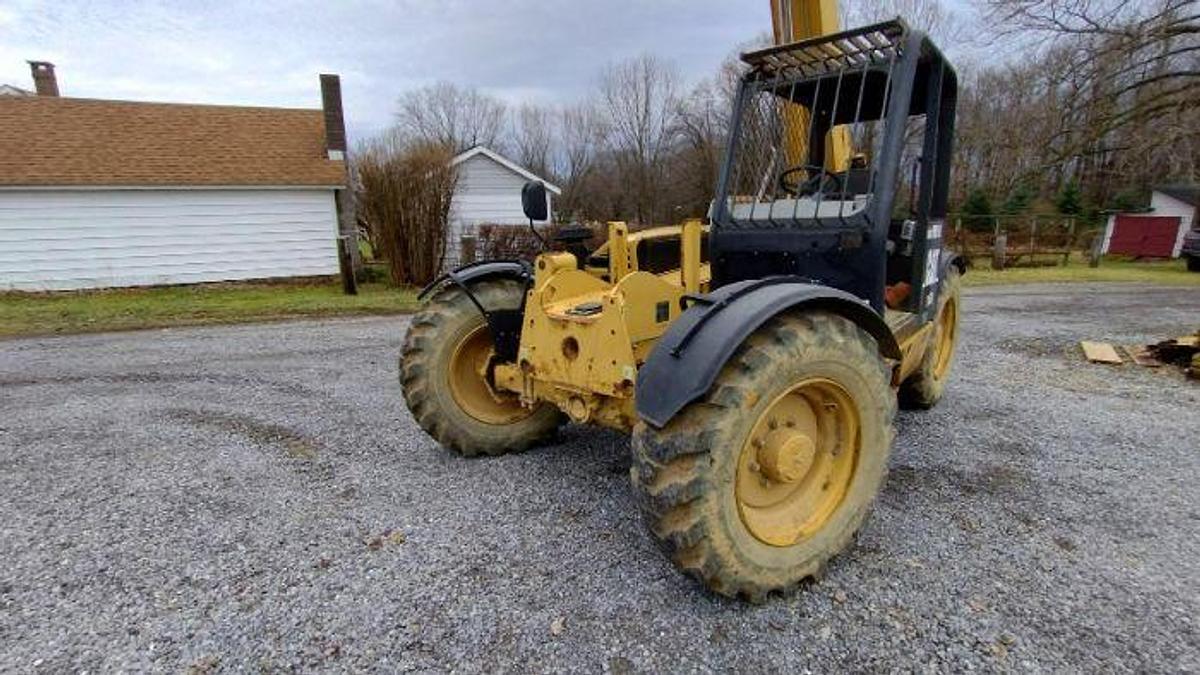 Used 2002 CATERPILLAR TH63
