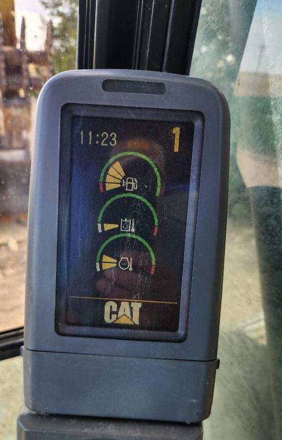 Used 2007 Caterpillar 320D