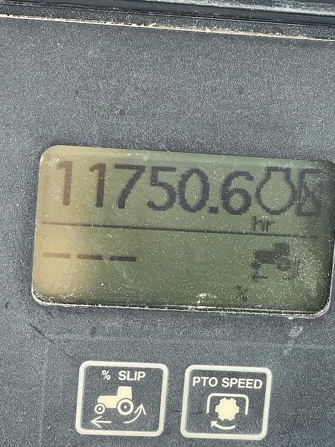 Used 2003 John Deere 7820 Tractor