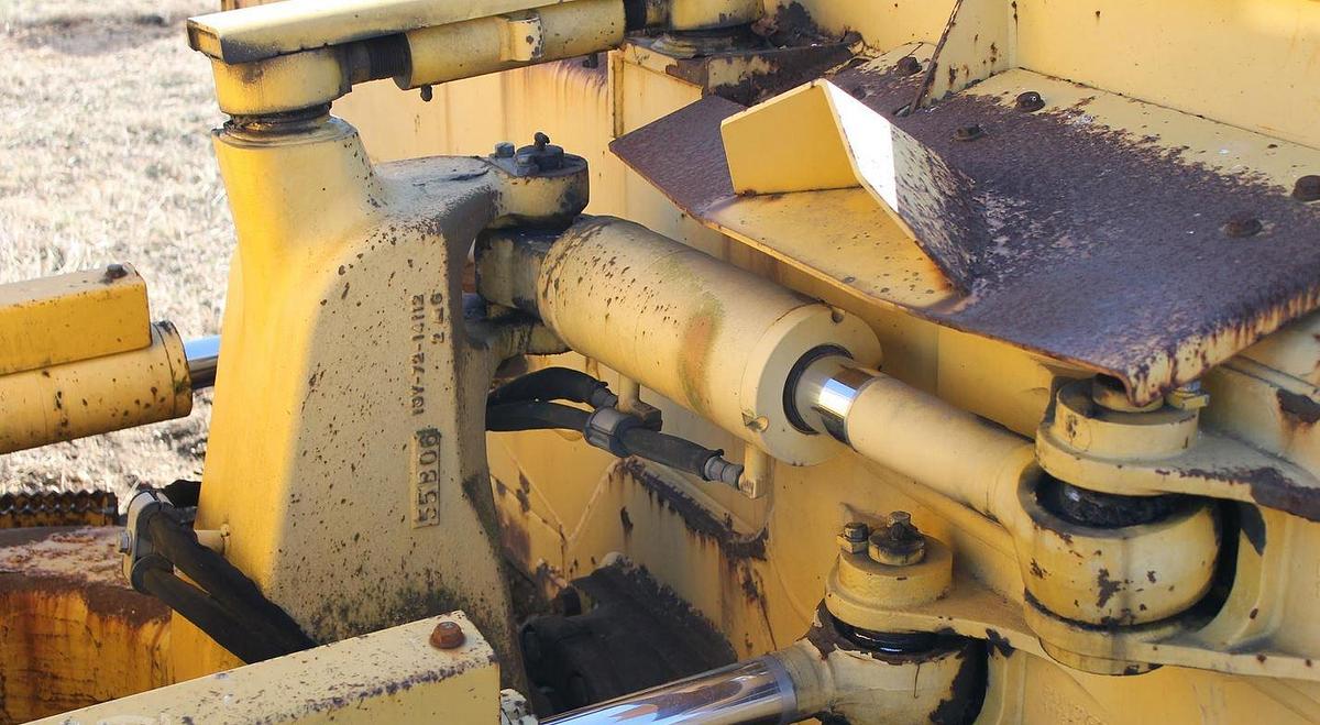 Used 2016 KOMATSU D61PX-24 Dozer