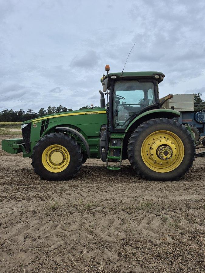 Used 2017 JOHN DEERE 8295R