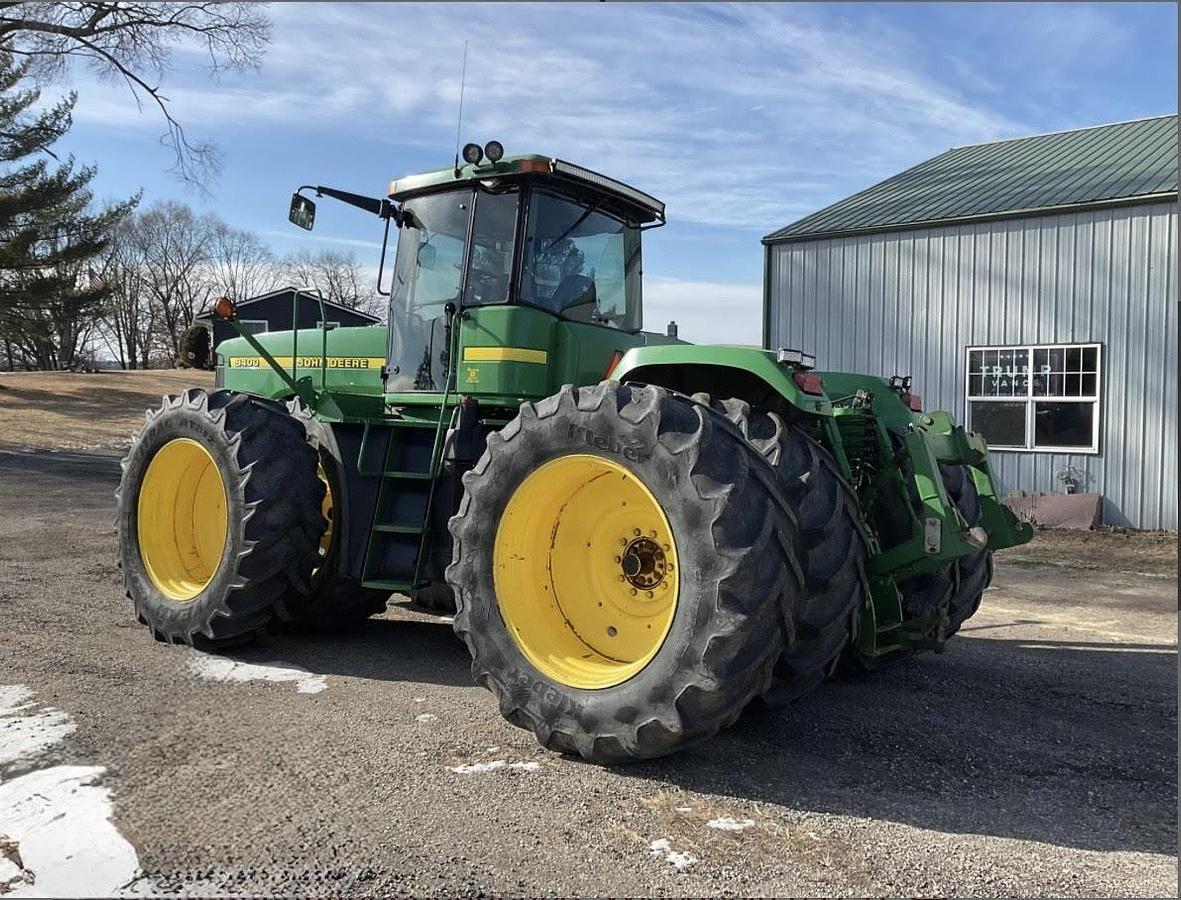Used 1999 JOHN DEERE 9400 Tractor