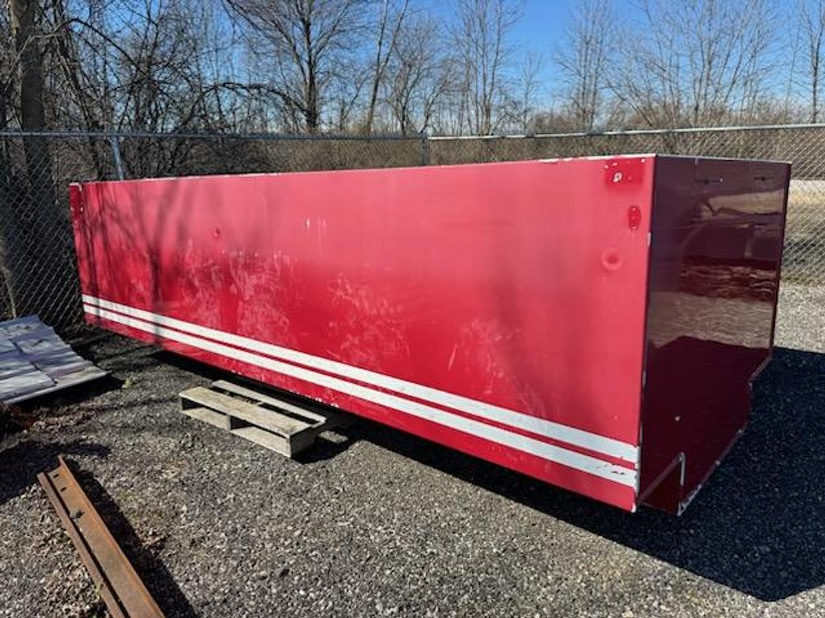 Used 2000 Fiberglass Water Tank