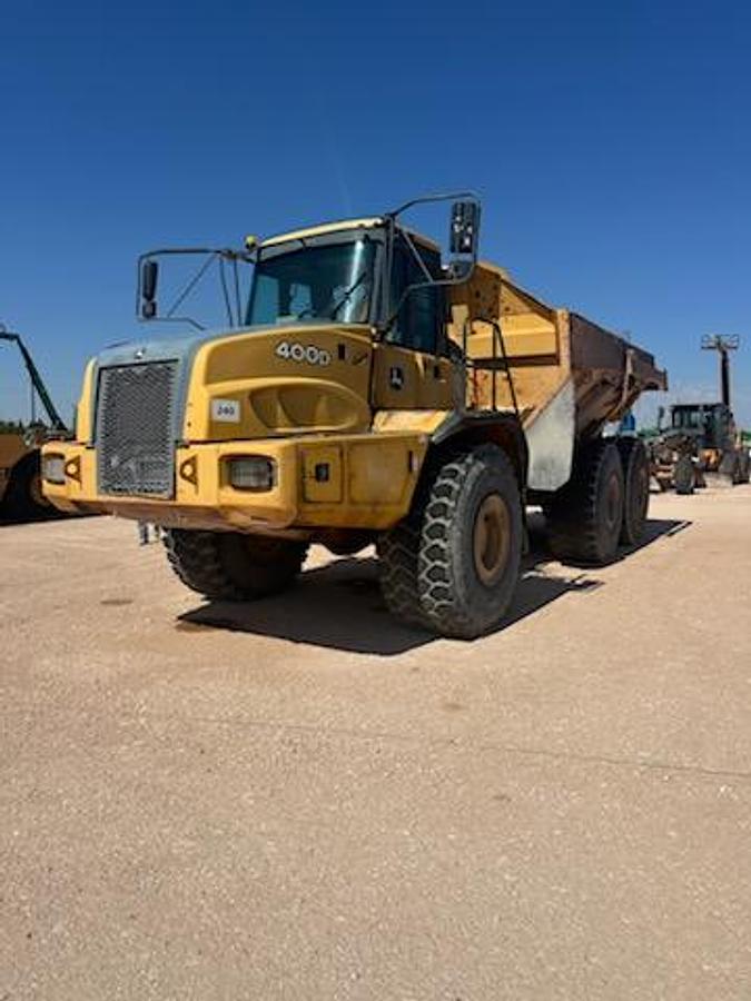 Used 2006 John Deere 400D Articulated Dump Truck