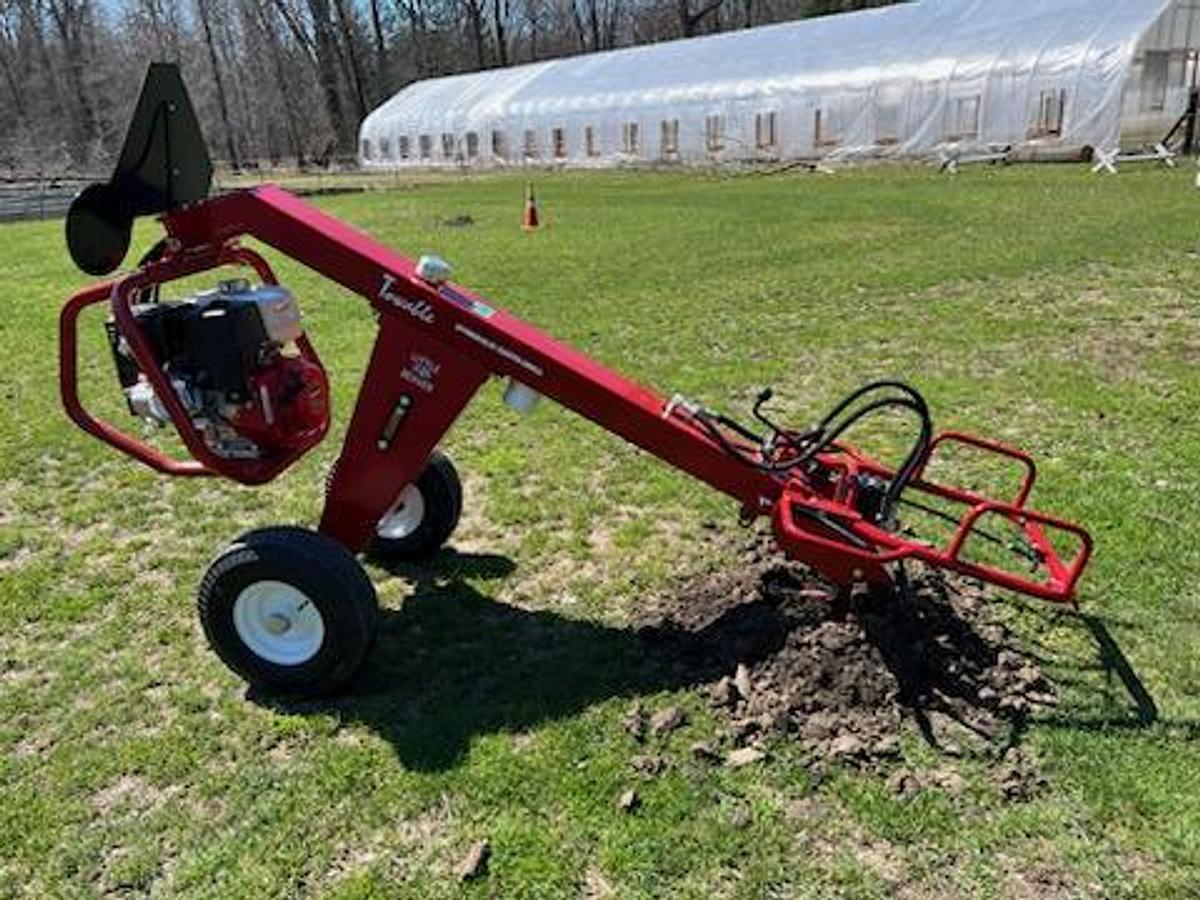 Used 2023 Little Beaver  Auger Towable