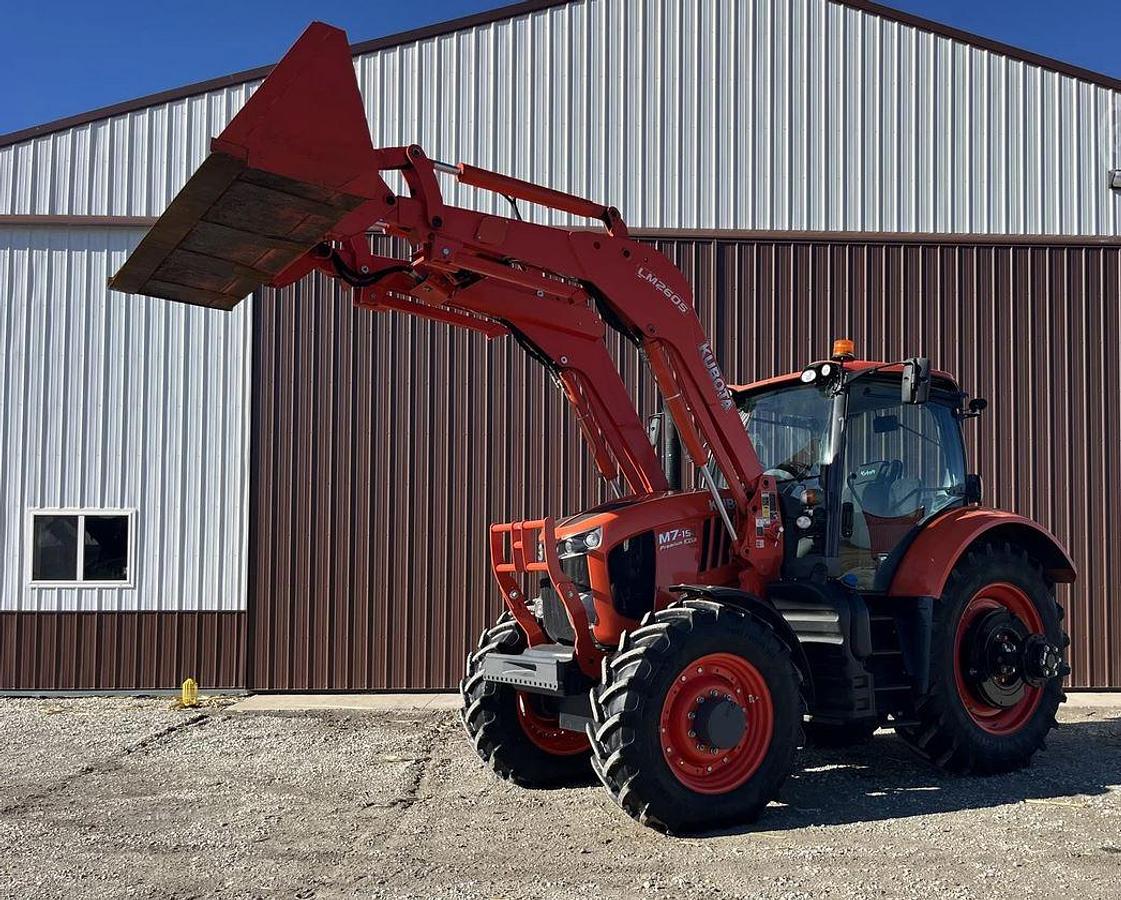 Used 2020 KUBOTA M7-152 Tractor
