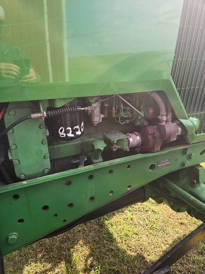 Used 1991 John Deere 7700 Tractor