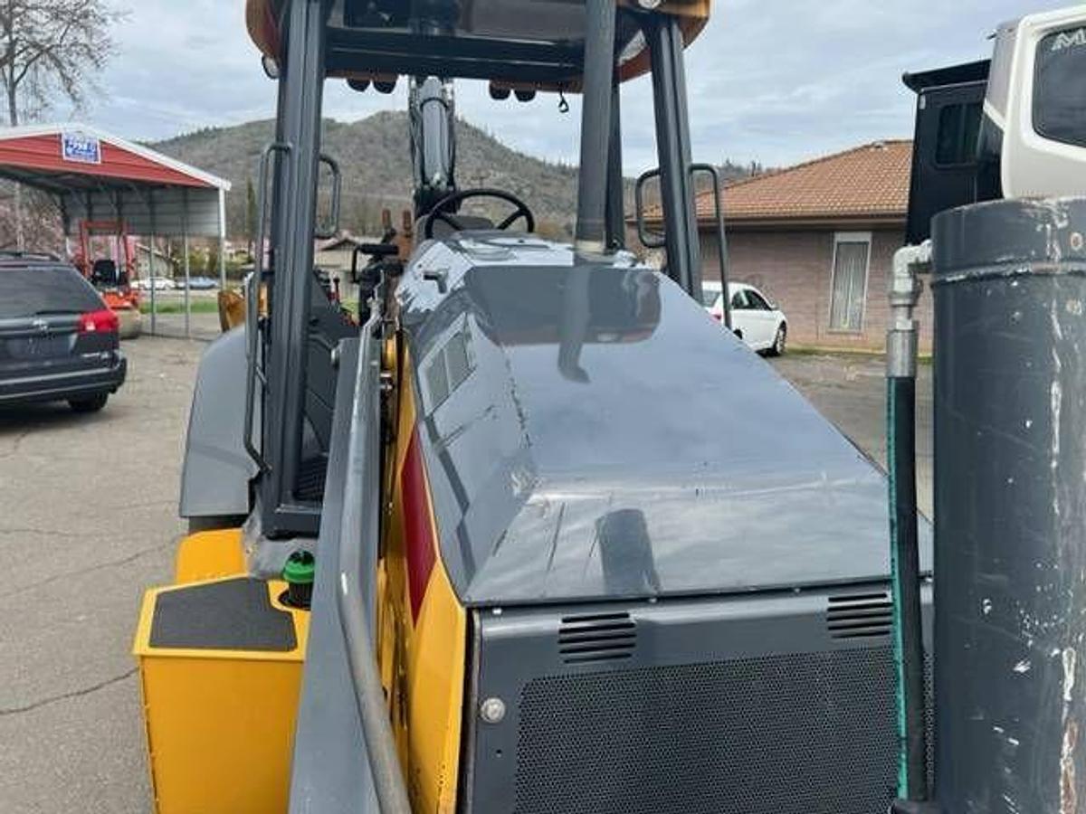 Used 2017 Deere 310L Turbo
