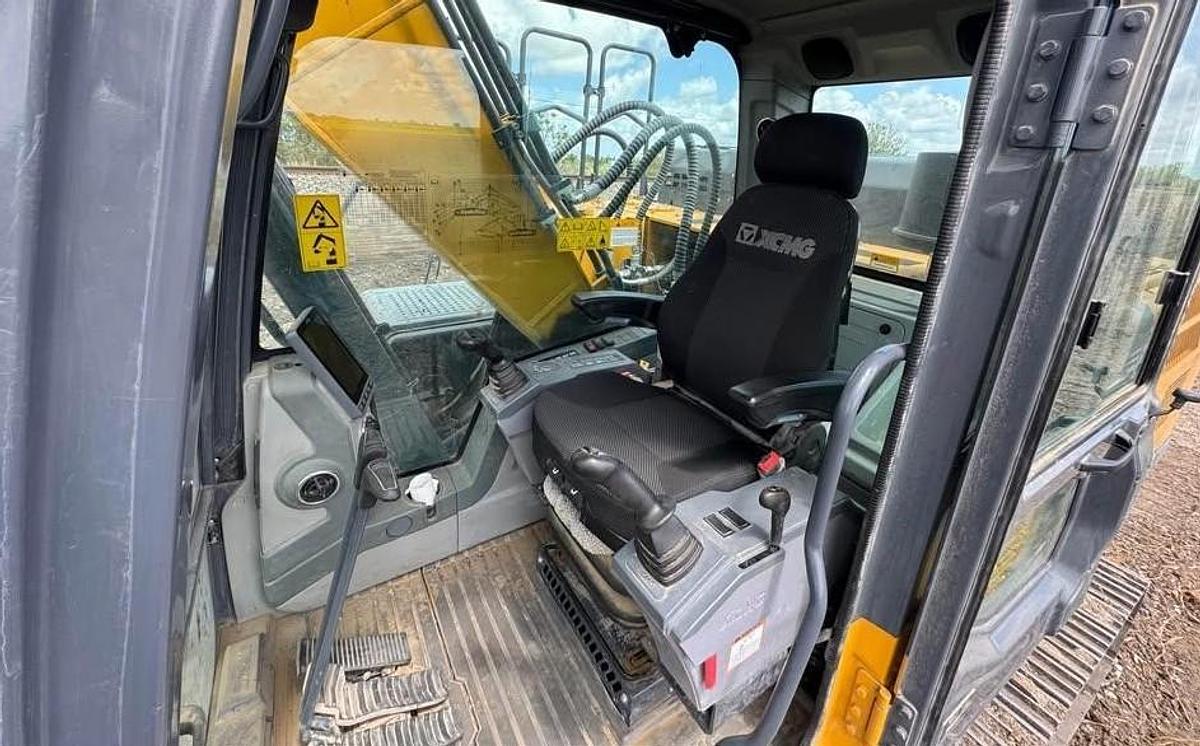 Used 2023 XCMG XE210U