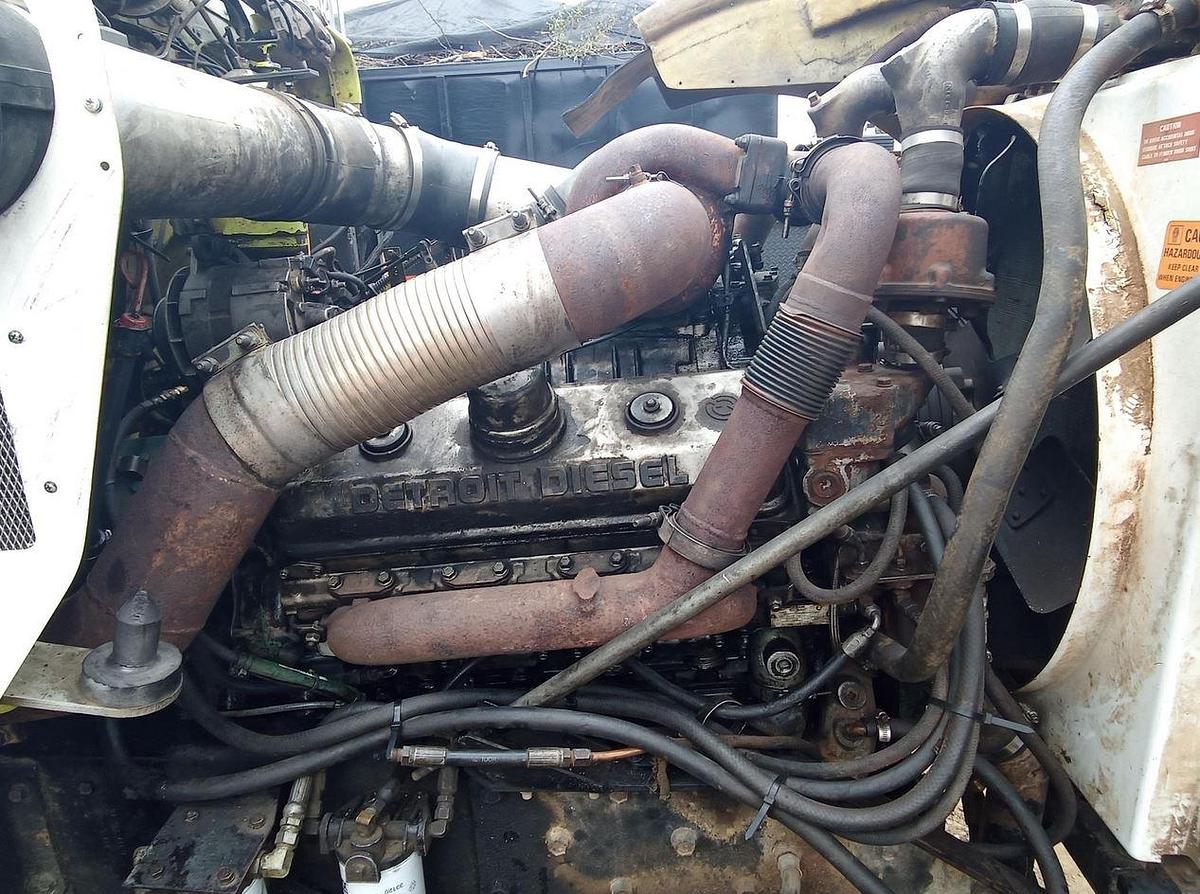 Used 1984 KENWORTH W900 Grapple Truck