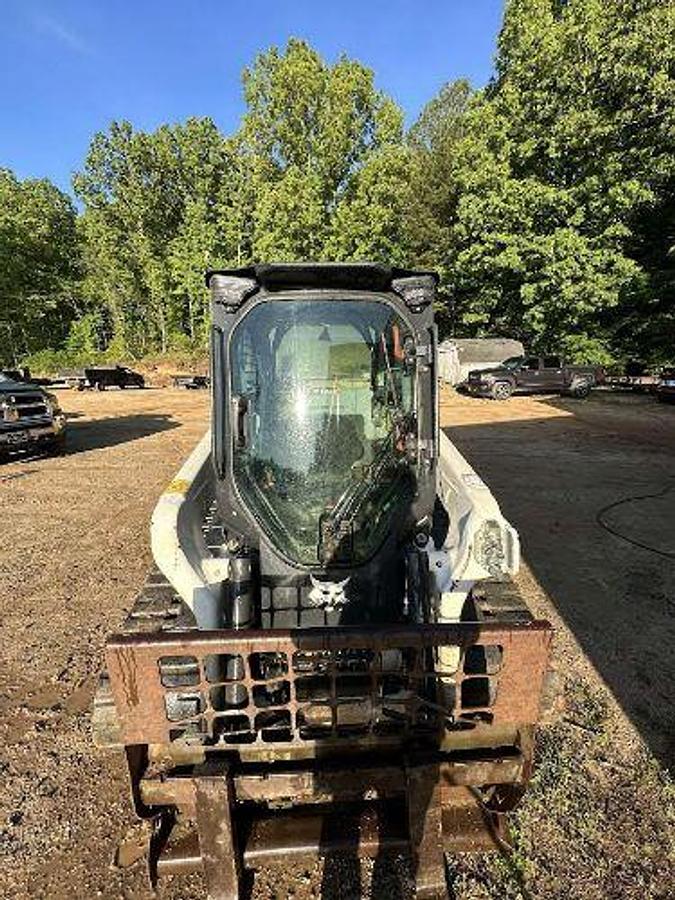Used 2021 BOBCAT T76