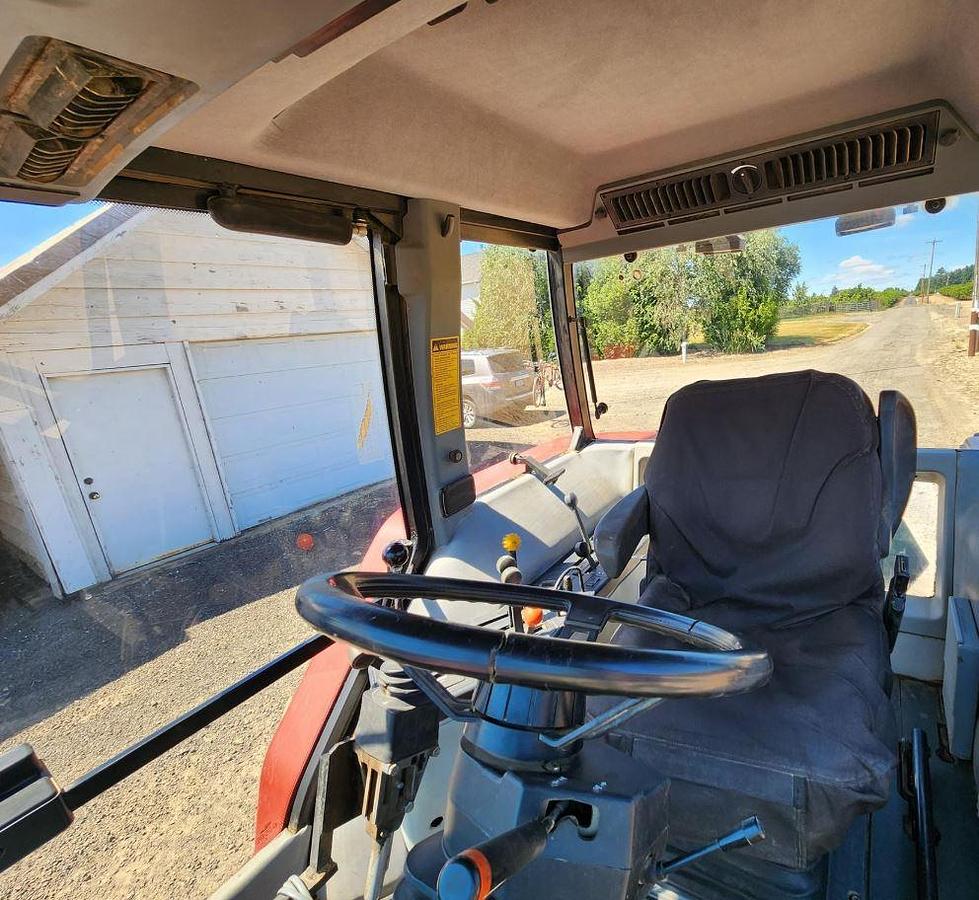 Used 1993 Case IH 5140 Tractor