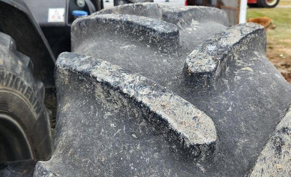 Used 2013 Case IH Magnum 290