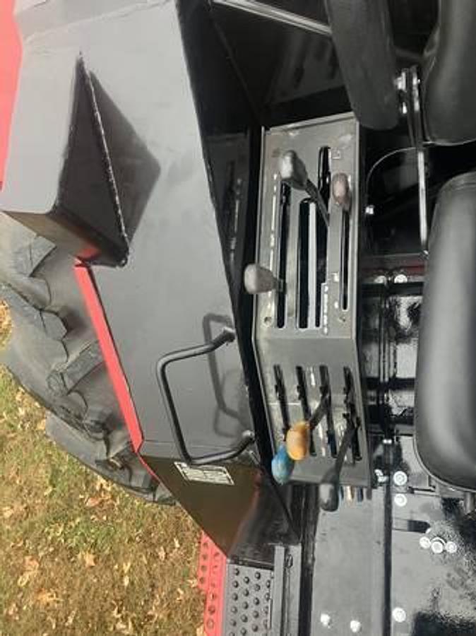 Used 1981 Case IH 1086 Tractor