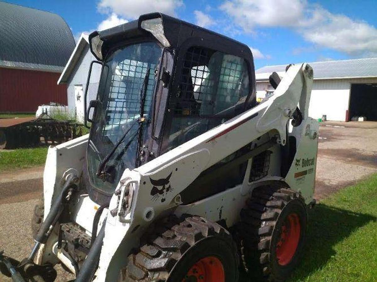 Used 2014 Bobcat S590