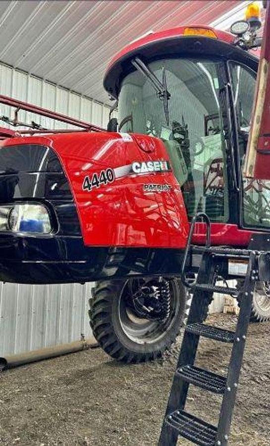 Used 2022 Case IH Patriot 4440 Self Propelled Sprayer