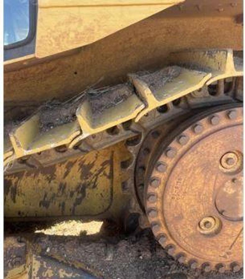 Used 2003 CATERPILLAR D6R XL