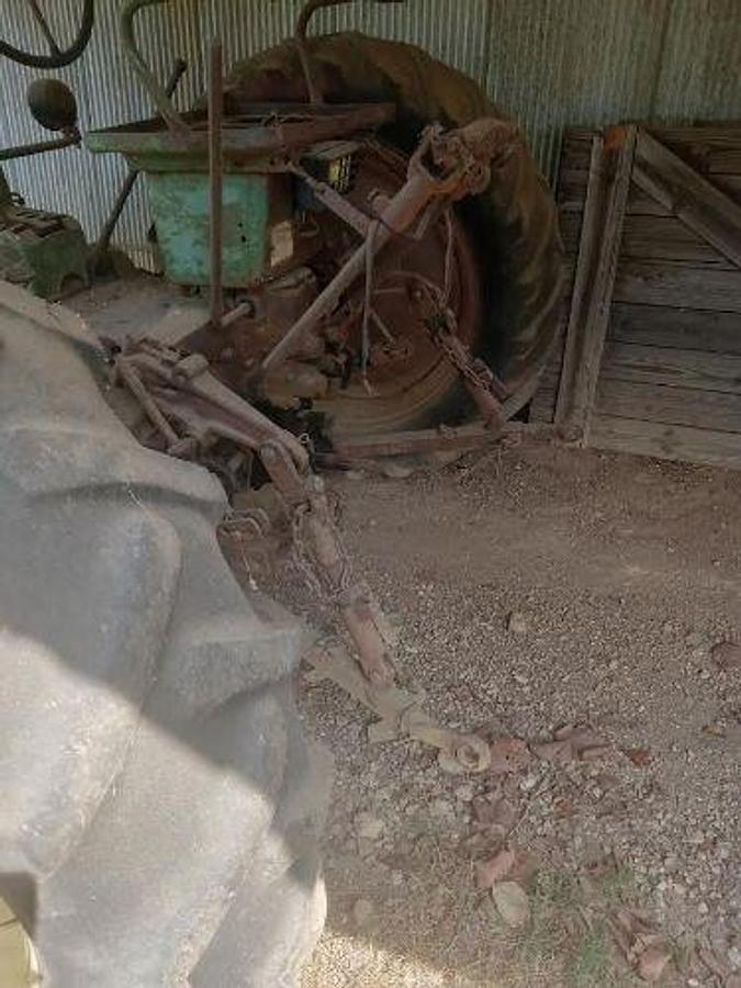 Used 1953 JOHN DEERE Tractor