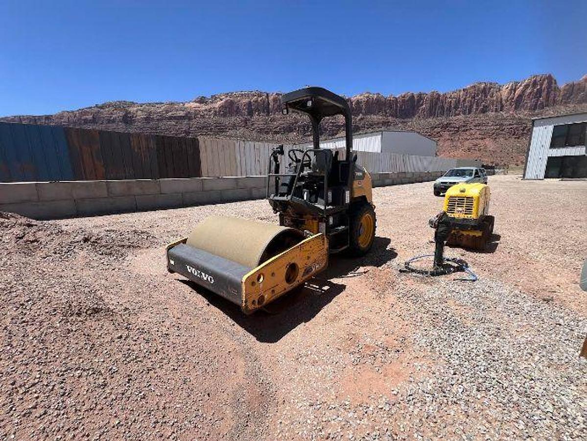 Used 2018 Volvo SD45