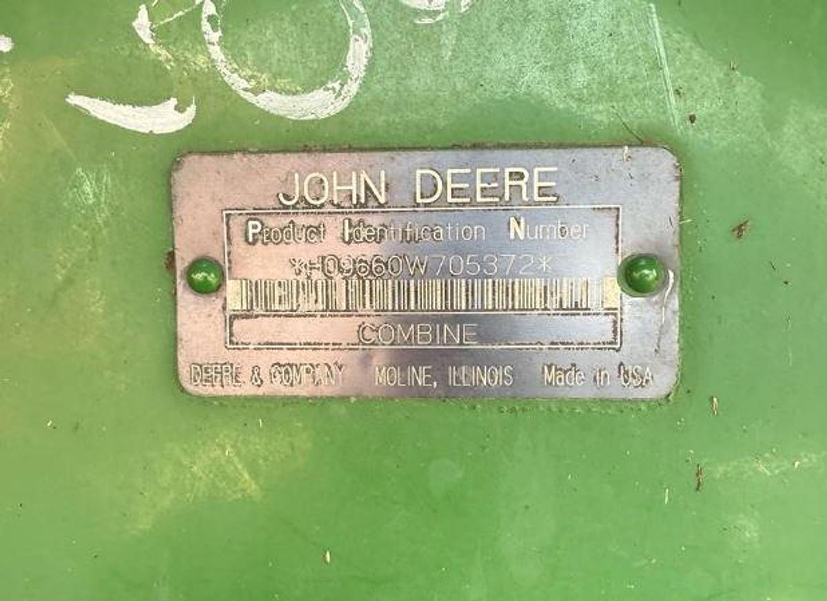 Used 2004 JOHN DEERE 9660 WTS