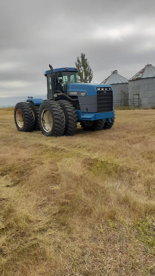 Used 1994 New Holland Tractor
