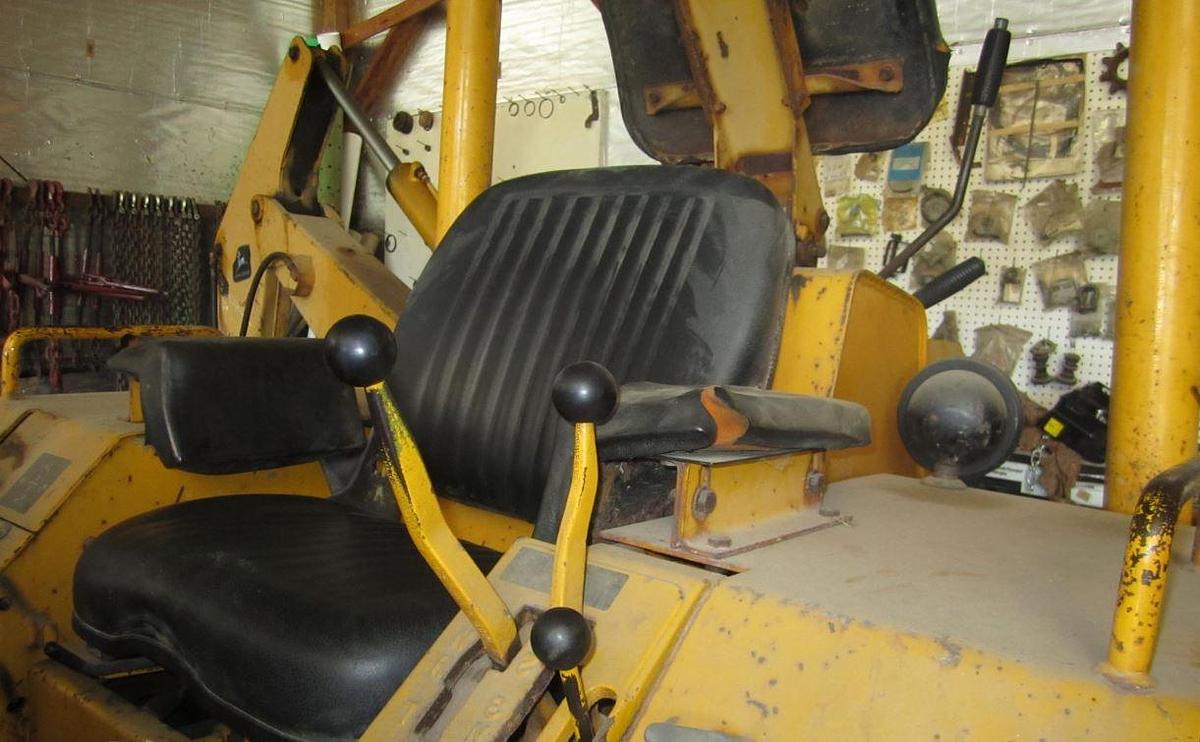 Used 1985 John Deere 455E Crawler Loader