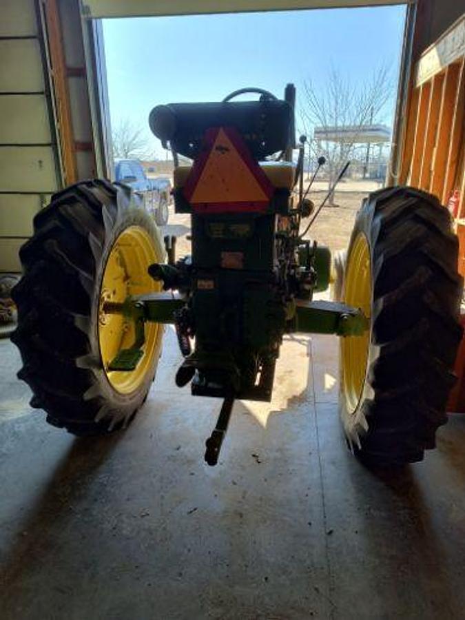 Used 1958 JOHN DEERE 620 wide front