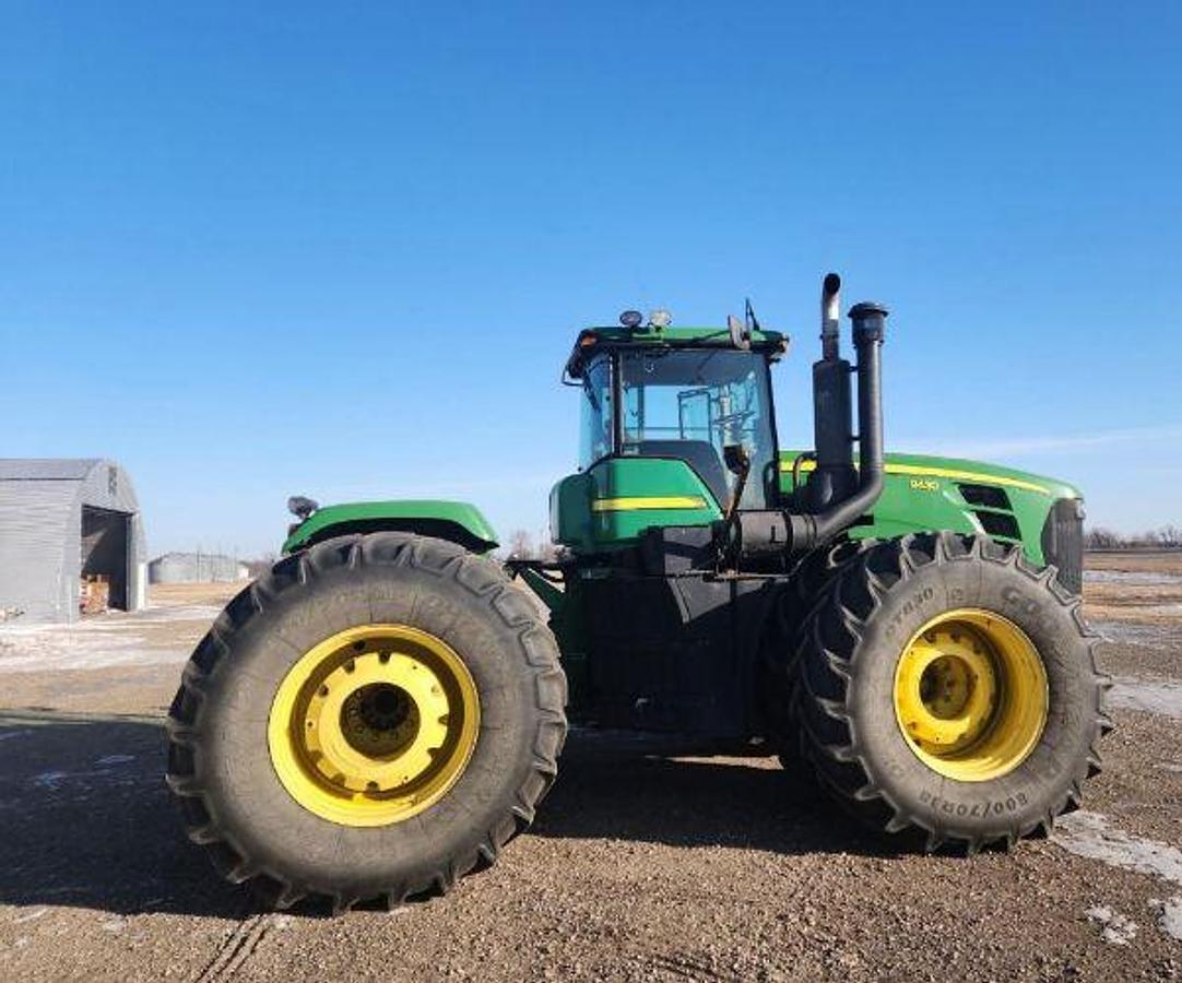 Used 2010 JOHN DEERE 9430