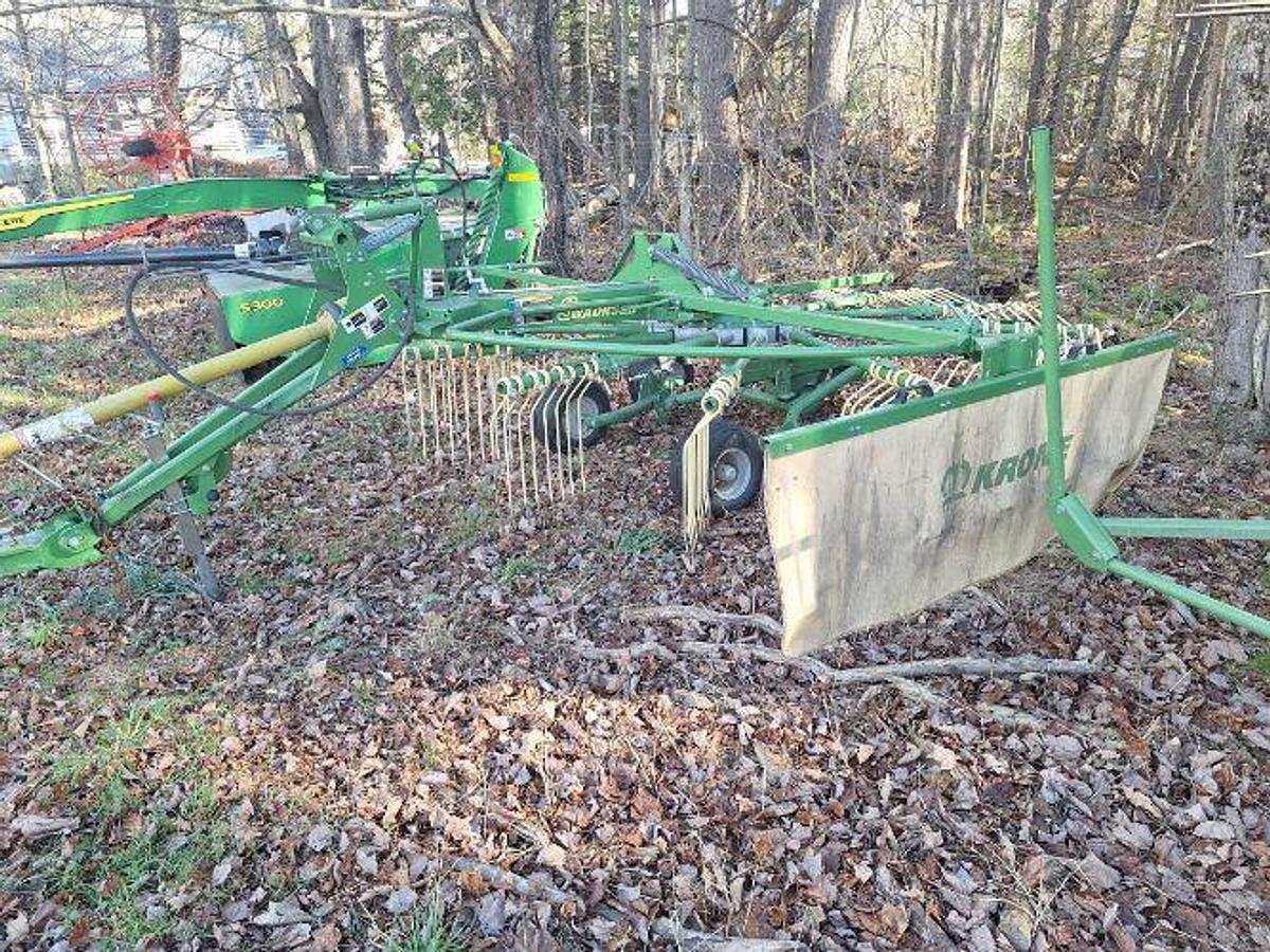Used 2022 Krone 42t Rotary Rake