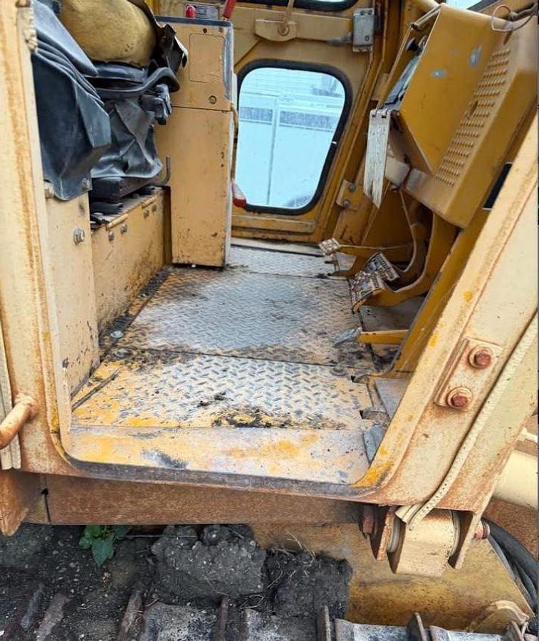 Used 1988 DEERE 550G