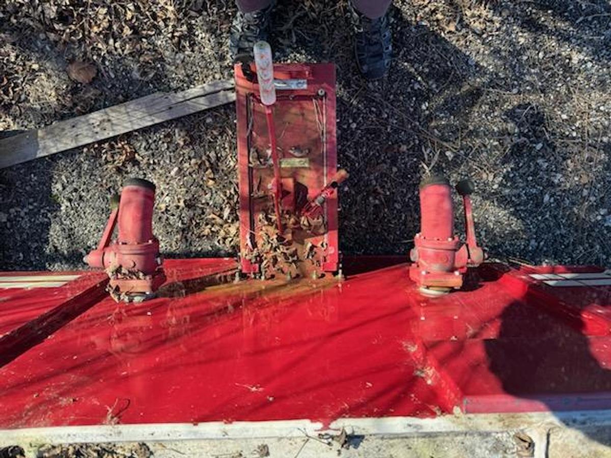 Used 2000 Fiberglass Water Tank