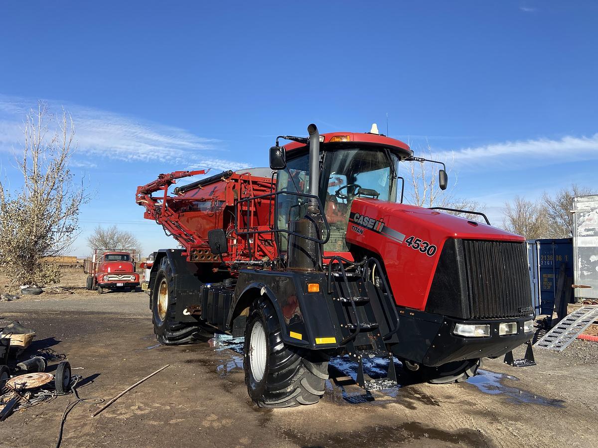 Used 2012 CASE IH TITAN 4530 Floater