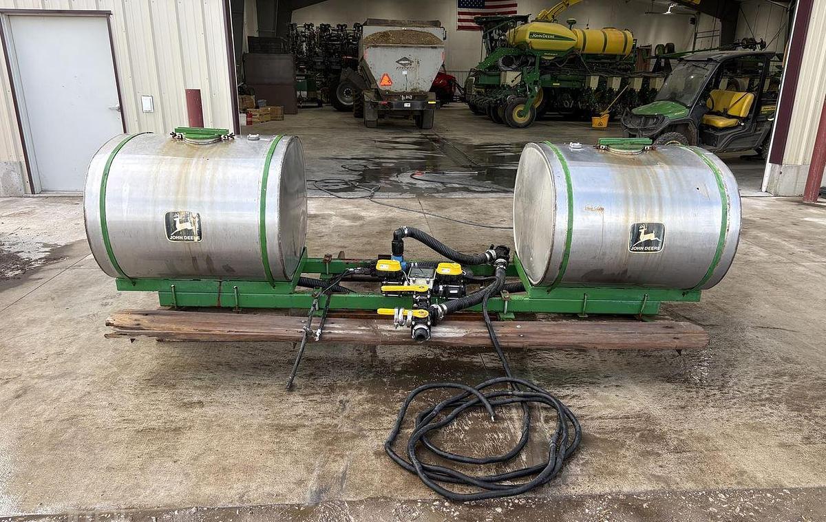 Used 2020 JOHN DEERE CHEM-FARM 200