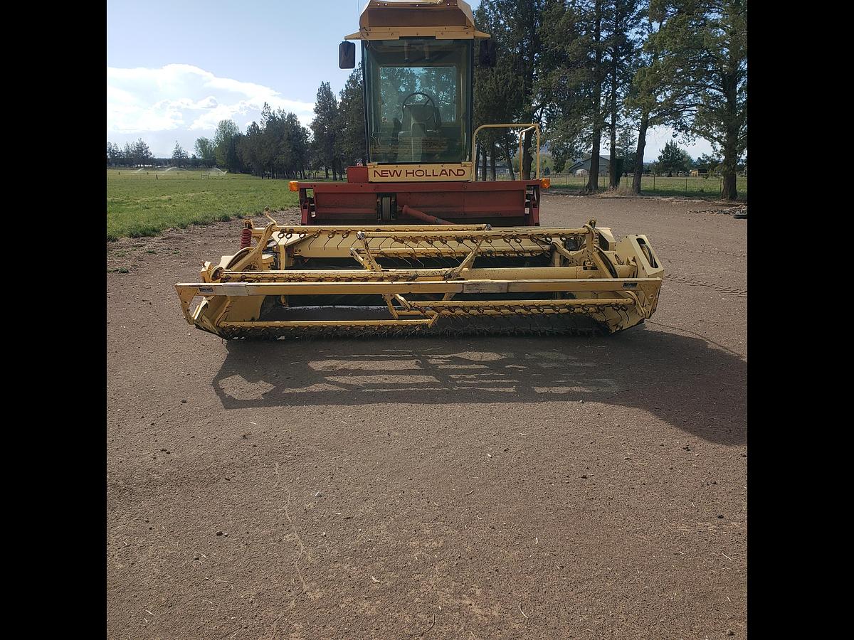 Used 1985 New Holland 1496 Swather