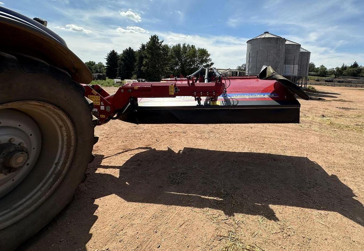 Used 2023 New Holland MegaCutter 533