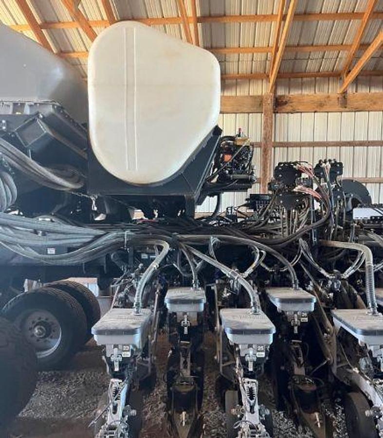 Used 2022 Harvest International PB4015FR