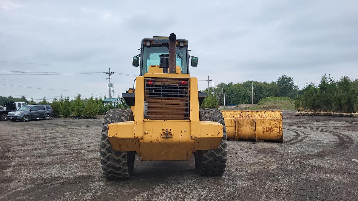 Used 2001 Case 821C Wheel Loader