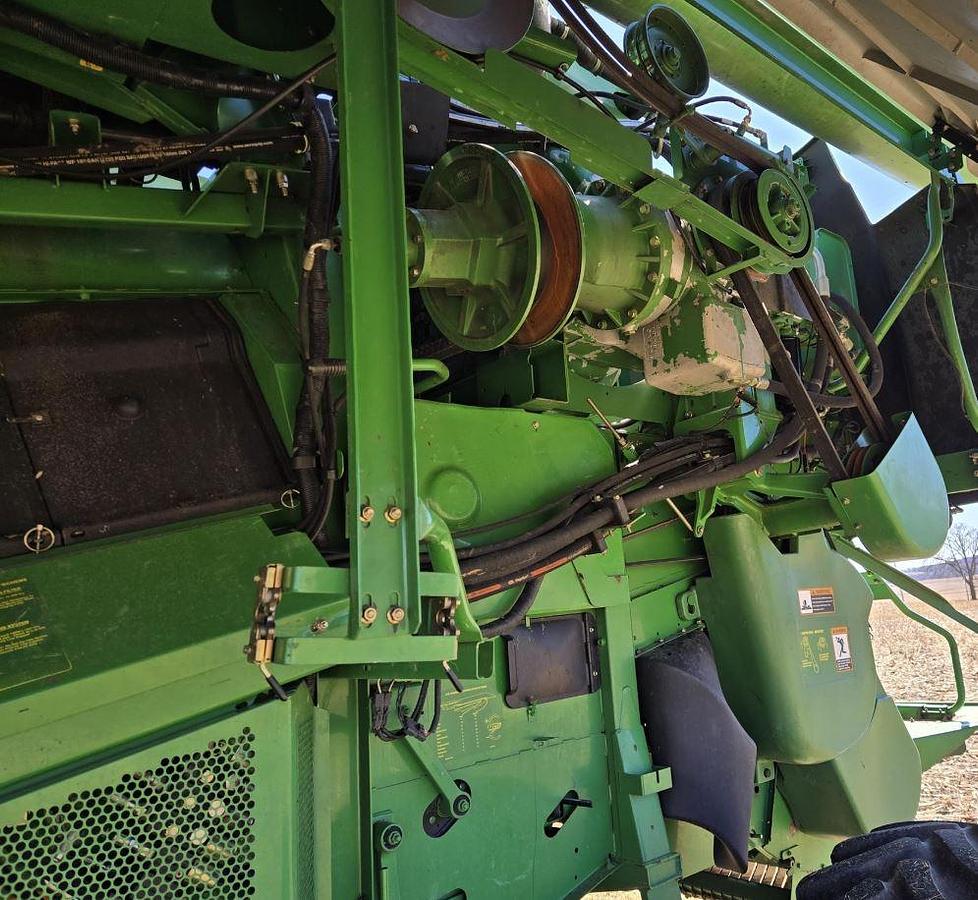 Used 2005 John Deere 9560 STS