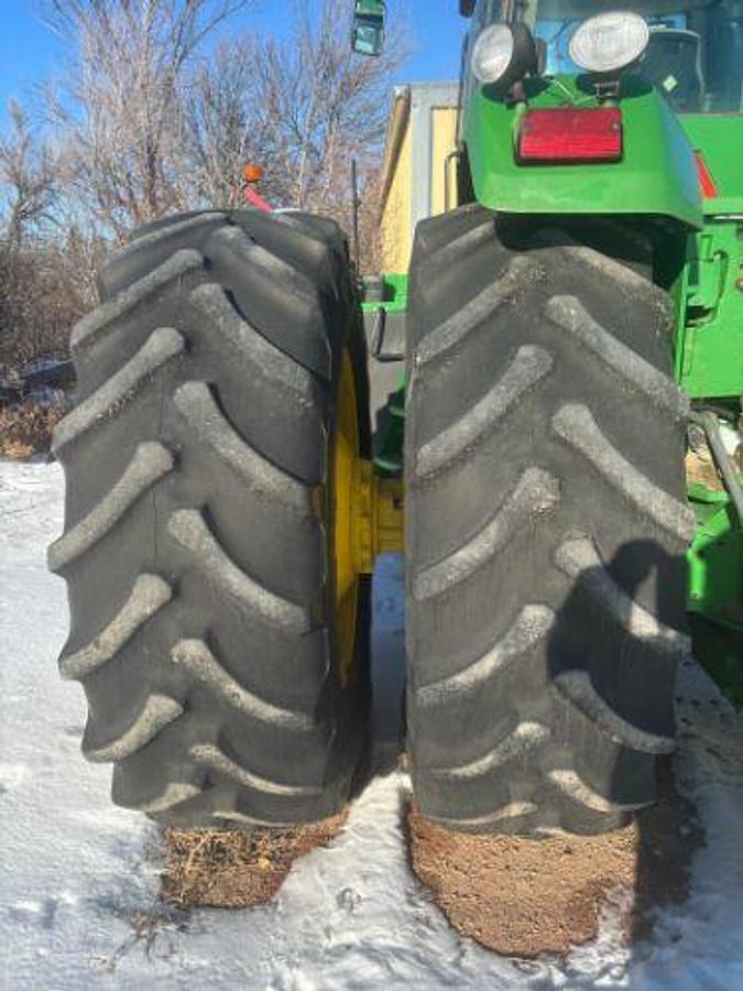 Used 2004 JOHN DEERE 9420