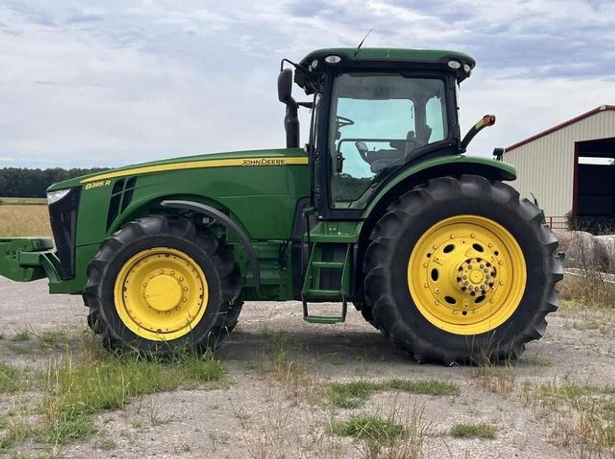 Used 2012 John Deere 8285R