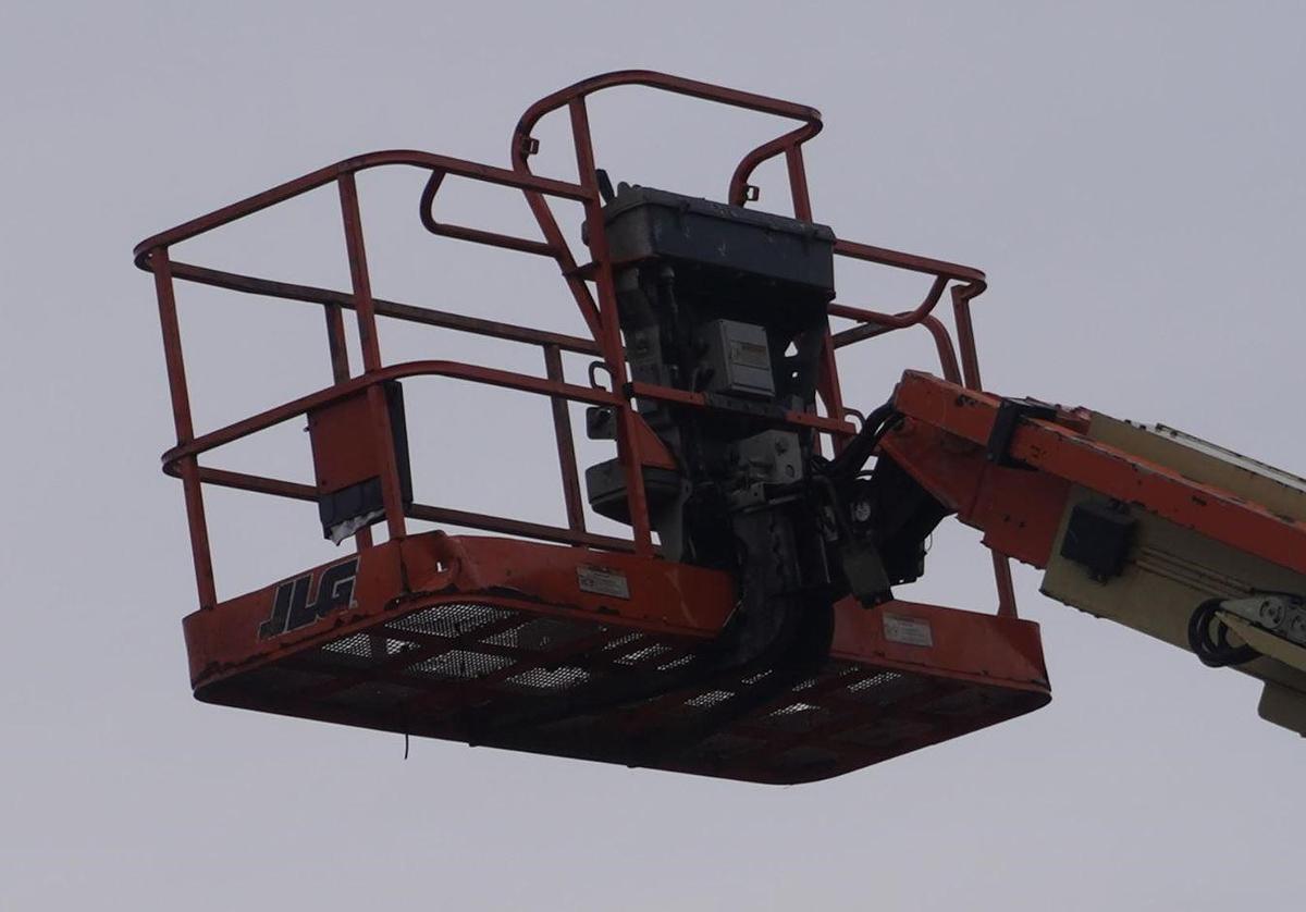 Used 2013 JLG 800S Telescopic Boom Lift